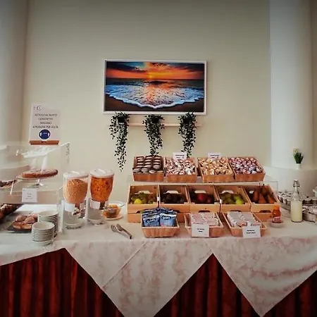 Hotel Centrale Frontemare Milano Marittima