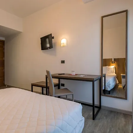 Fronte Mare Hotell