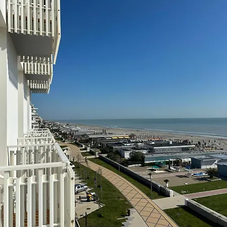 Hotel Centrale Frontemare Hotel 3*