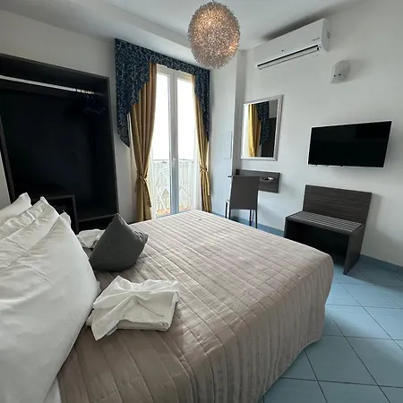 Hotel Centrale Frontemare Hotel 3*