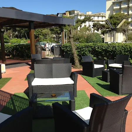 Hotel Centrale Frontemare 3* Milano Marittima