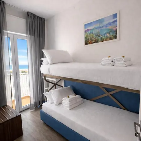 Hotell Fronte Mare 3*