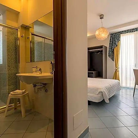 Fronte Mare 3* Milano Marittima