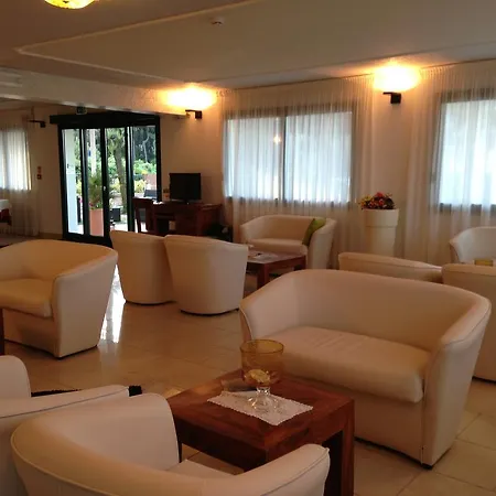 Hotel Centrale 3* Морской Милан