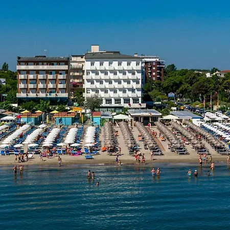 Hotell Fronte Mare 3*