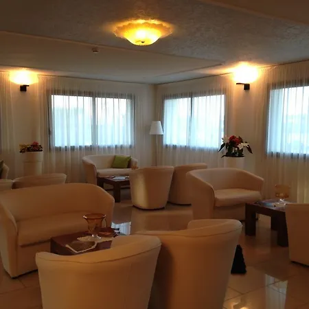 Fronte Mare 3* Milano Marittima