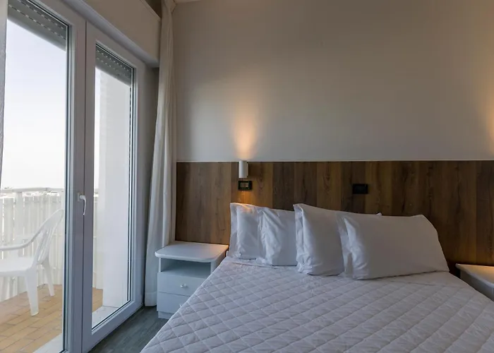 Hotel Centrale Frontemare Milano Marittima