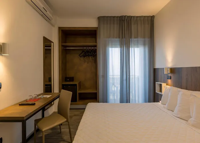 Hotel Centrale Frontemare