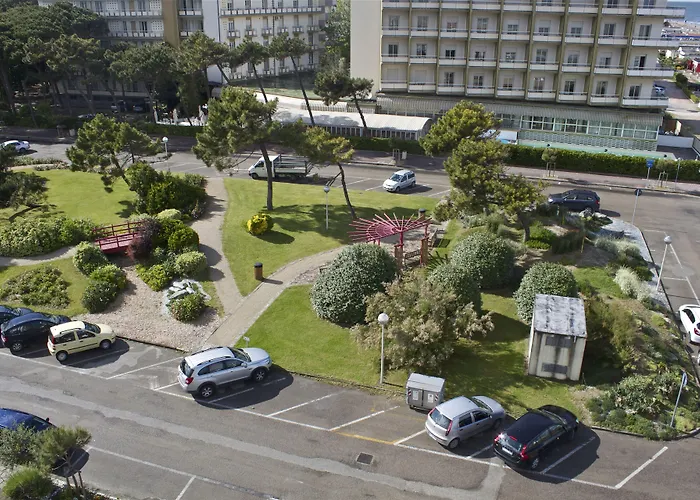 Hotel Centrale Frontemare Otel Milano Marittima