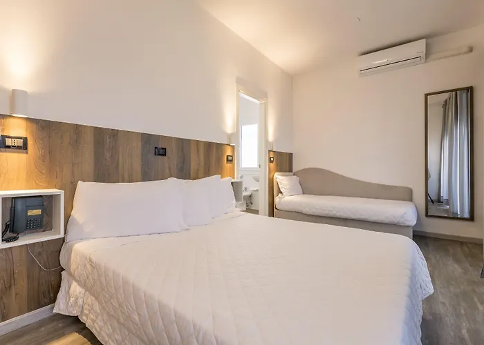 Hotel Centrale Frontemare 3*