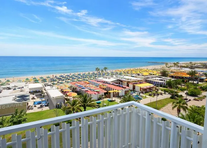 Hotel Centrale Frontemare Milano Marittima