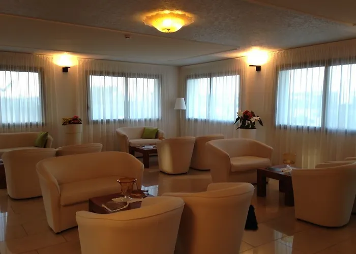 Hotel Centrale Frontemare 3* Milano Marittima